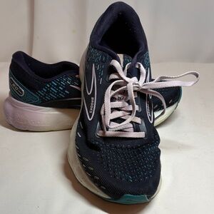Brooks Blue Glycerin Running Shoe Size 8D Wide